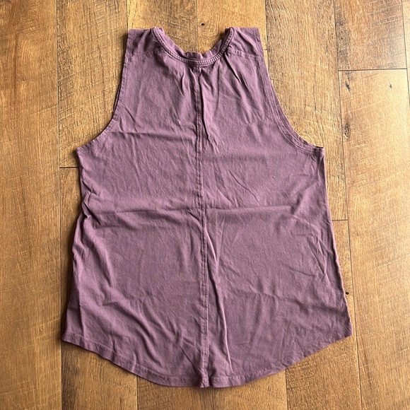 Women’s Peloton Athletic Tank - Picture 4 of 6